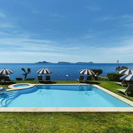 Lodge Marina Gallega Oya